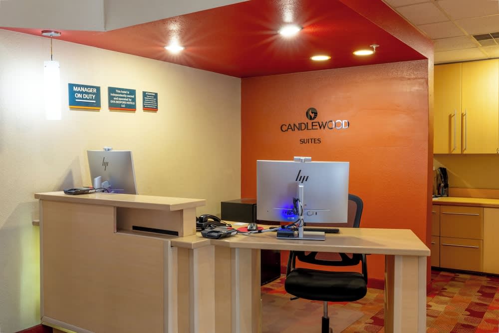 Candlewood Suites Bedford - Fort Worth by IHG 2