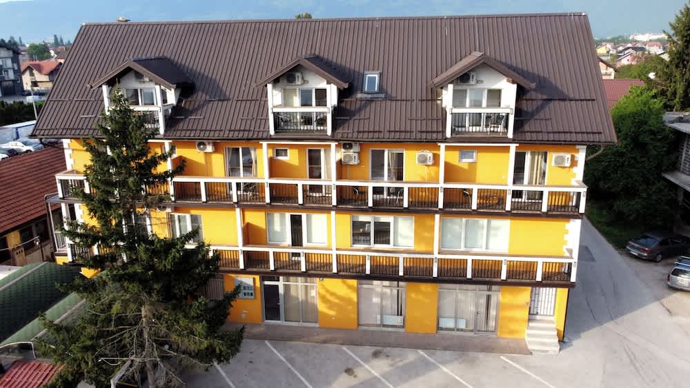 Gaia Aparthotel near Airport 1