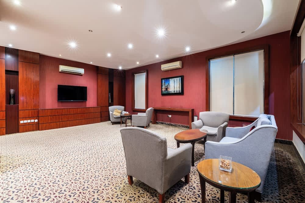 Taleen Serviced Apartments AlMasif 2
