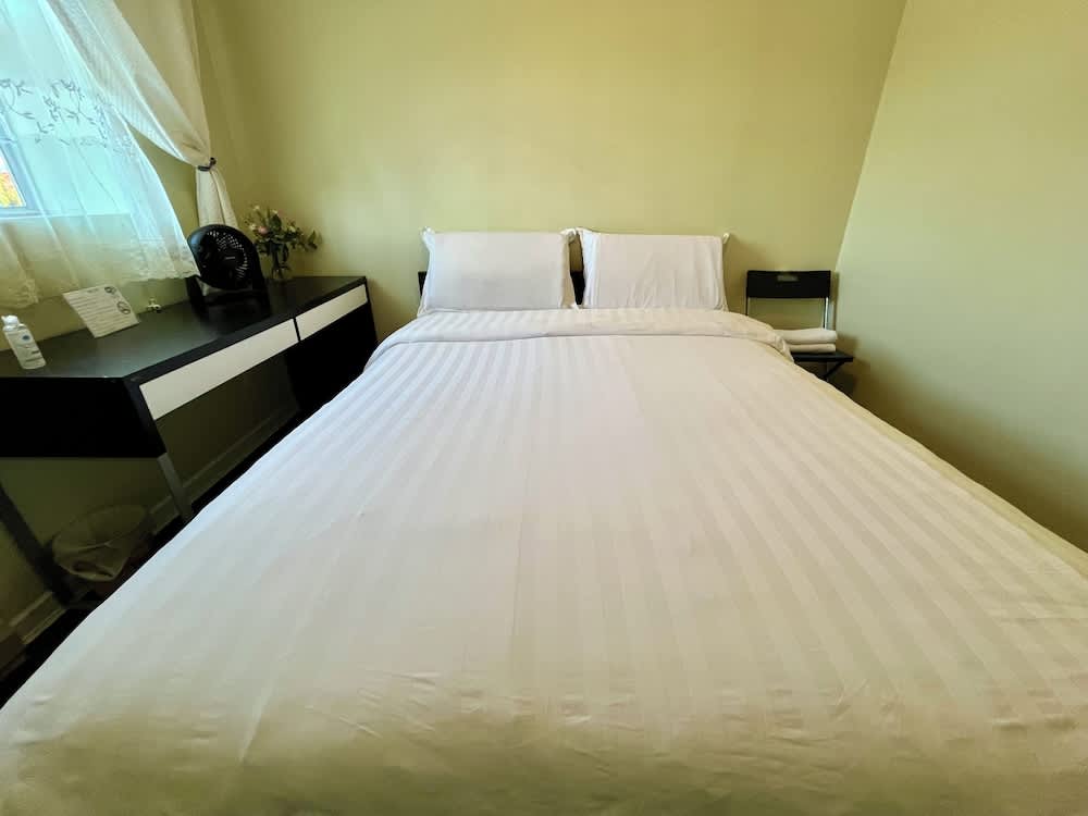 Vancouver Bed & Breakfast 1