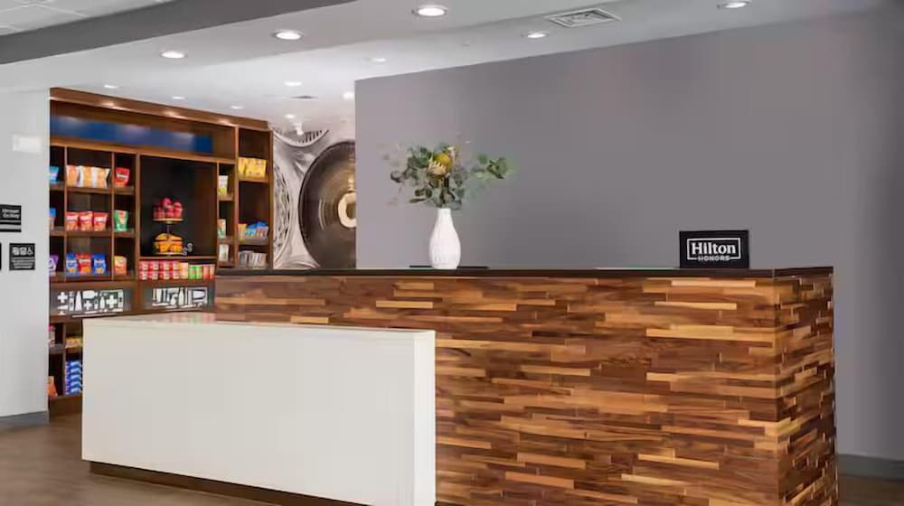Hampton Inn Long Island City NY 2