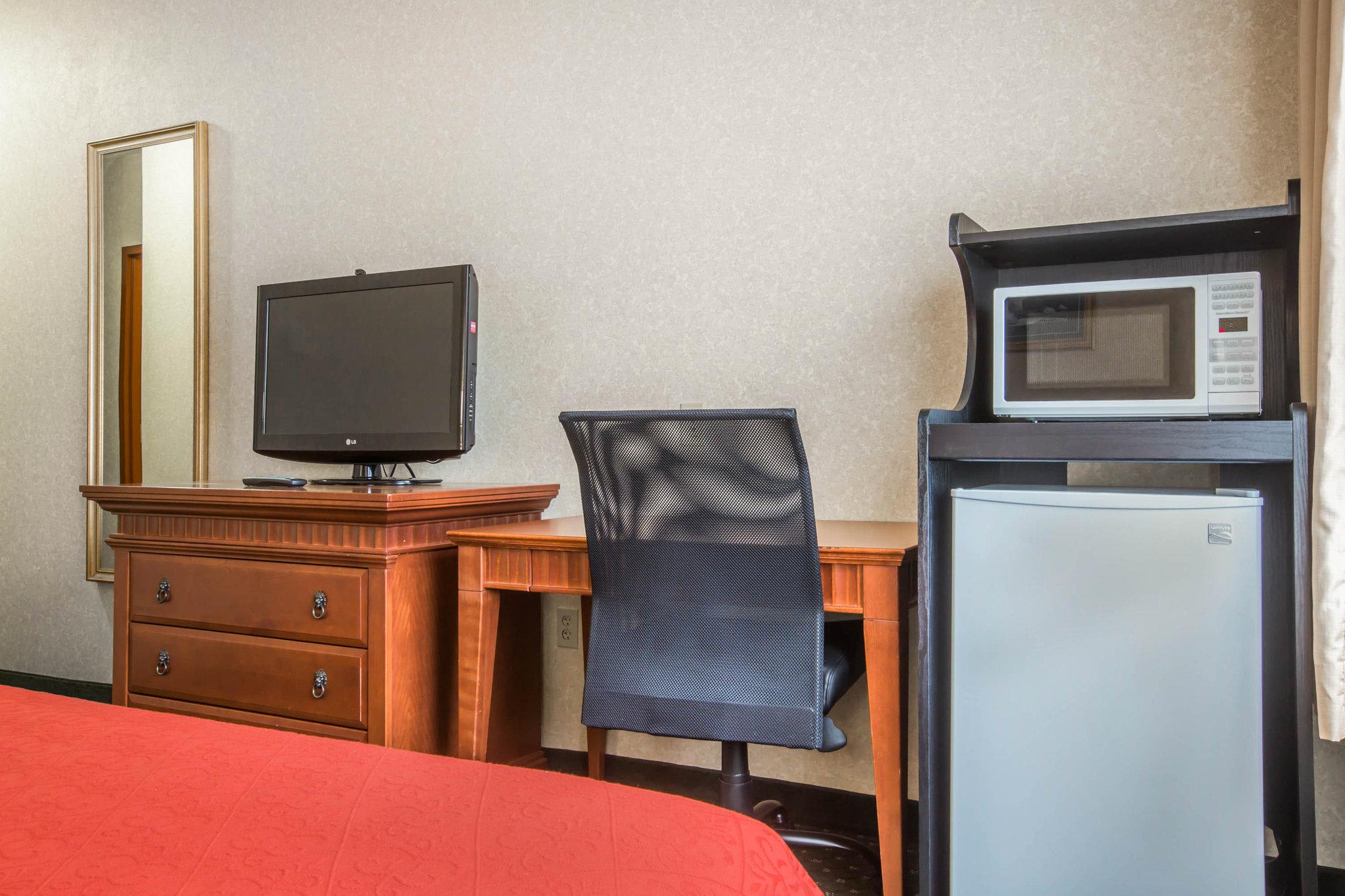 Hotel Glens Falls / Lake George 1
