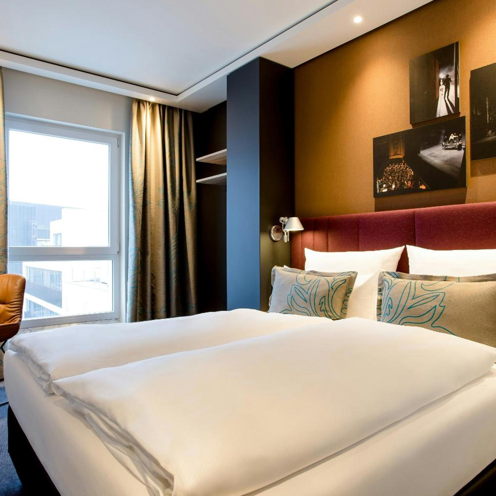 Motel One Stuttgart-Mitte 2