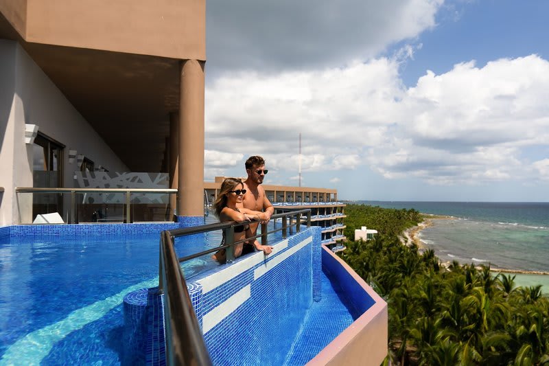 El Dorado Seaside Suites, Catamarán, Cenote & More Inclusive 1