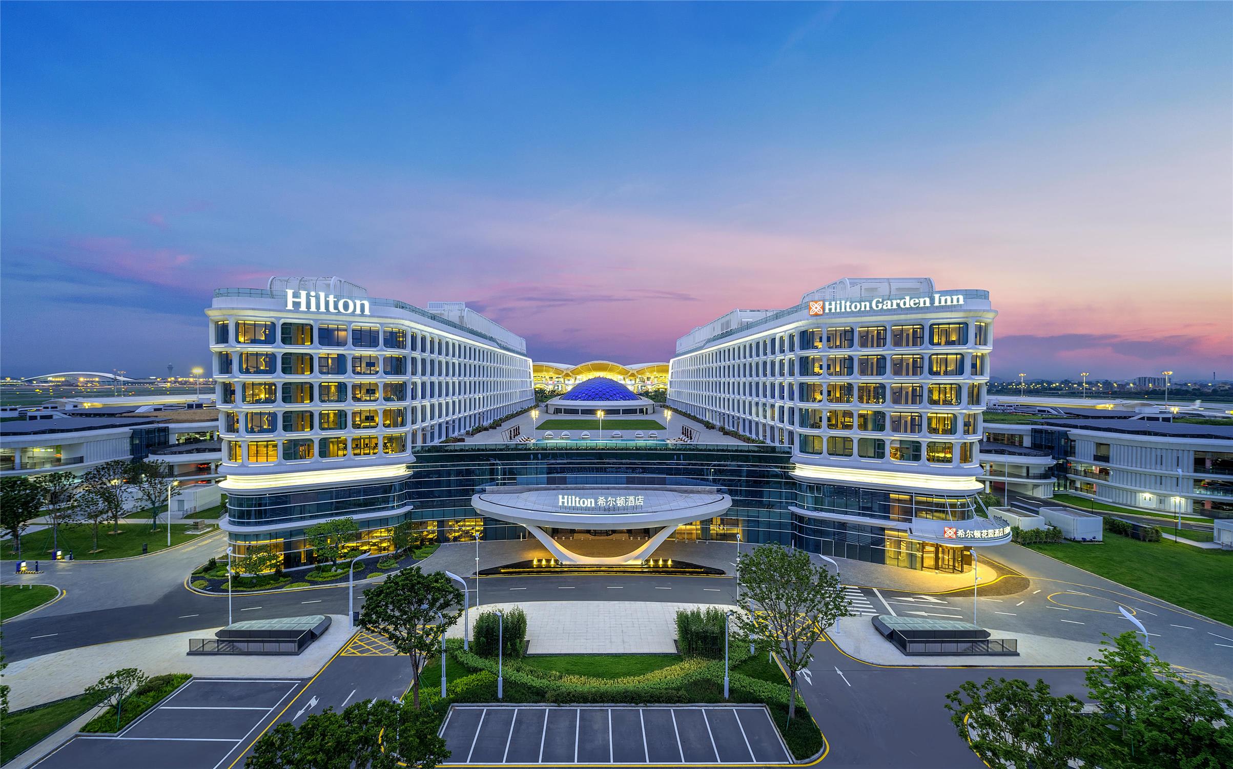 Hilton Garden Inn Guangzhou Baiyun Airport Terminal 3 1