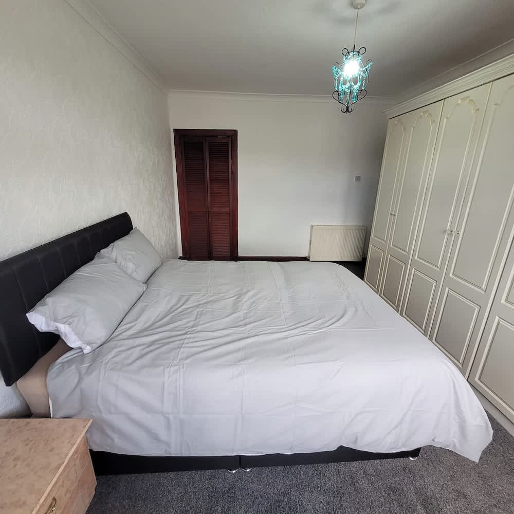 Glasgow Gem Retreat - Cozy House Rental 2