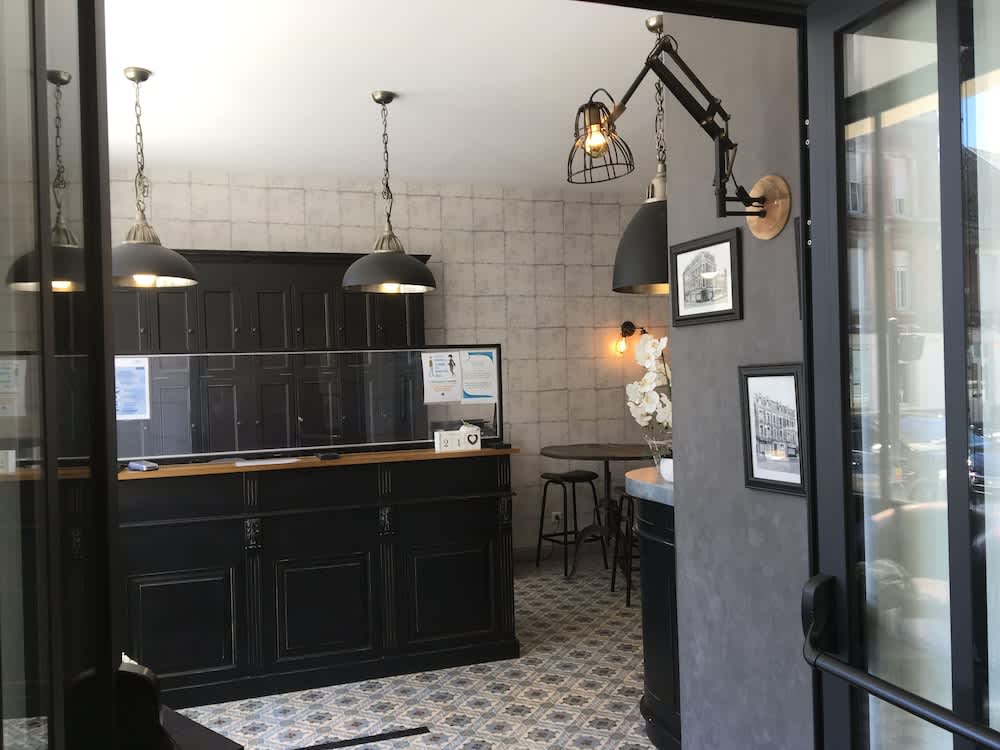 Logis Hôtel & Appartements Le Florence 2