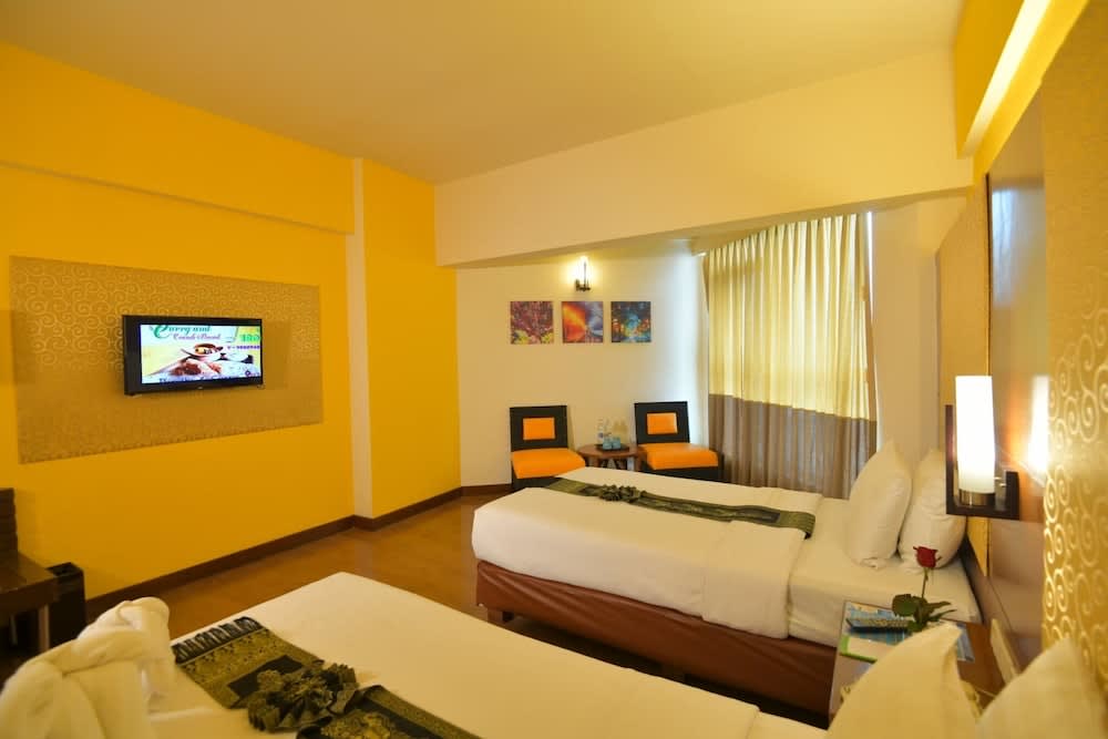 The Seasons Pattaya 1