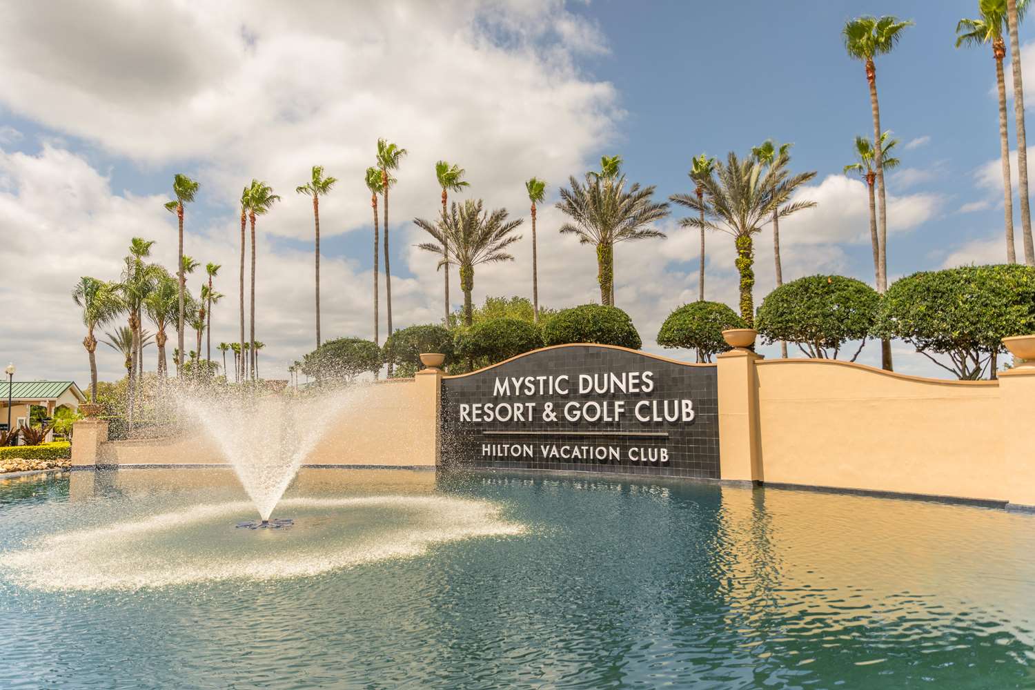 Hilton Vacation Club Mystic Dunes Orlando 1