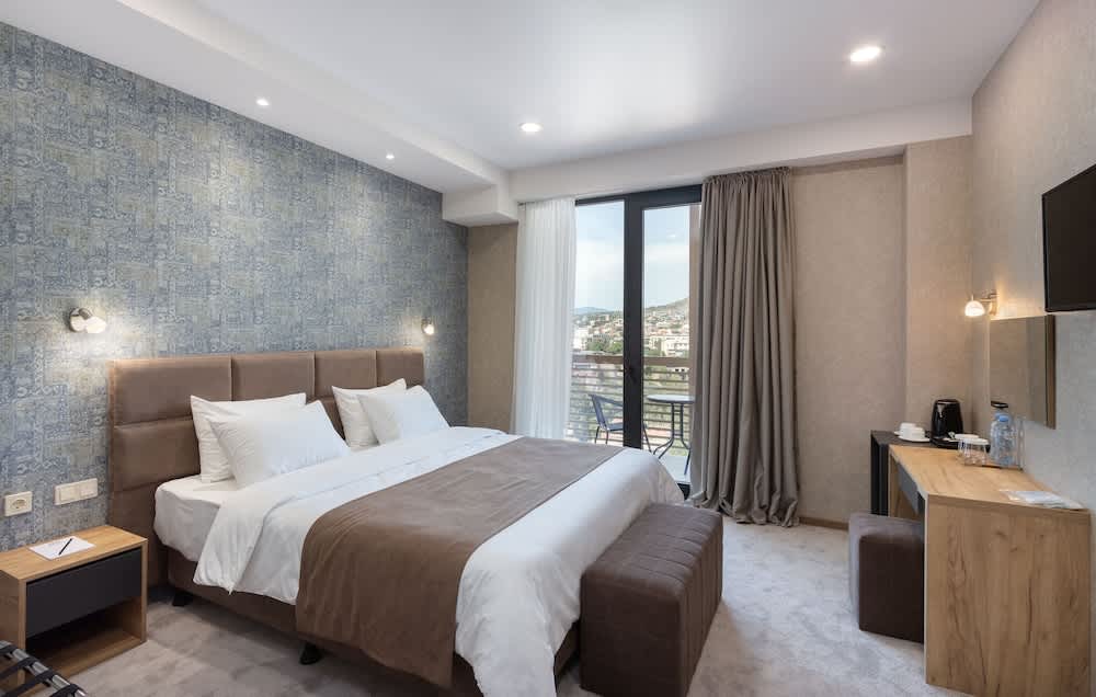 Brooch Boutique Hotel 1