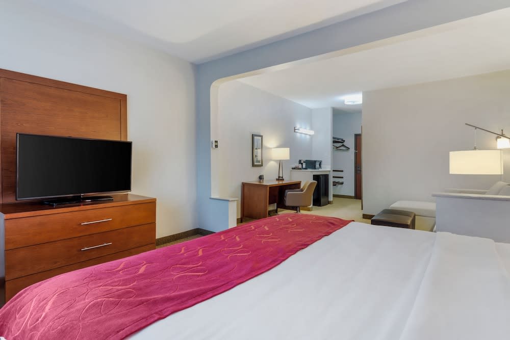 Inn at La Porte 2