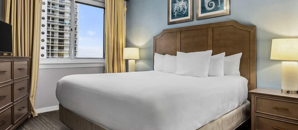 Club Wyndham at Majestic Sun 2