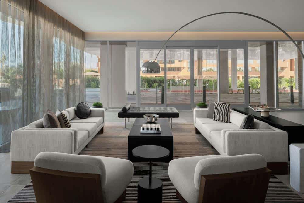 AC Hotel by Marriott Scottsdale Old Town 2