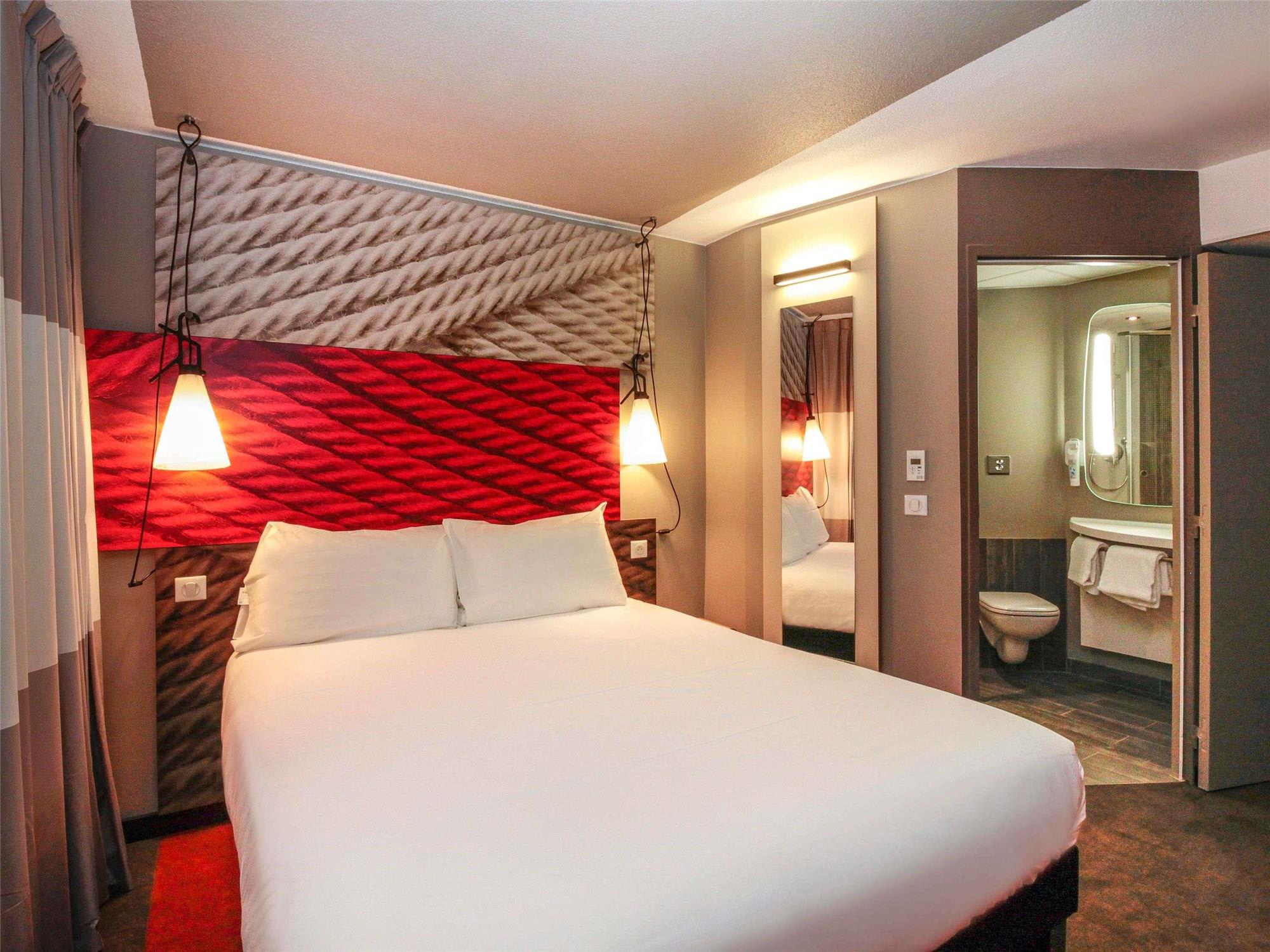ibis Cahors 1