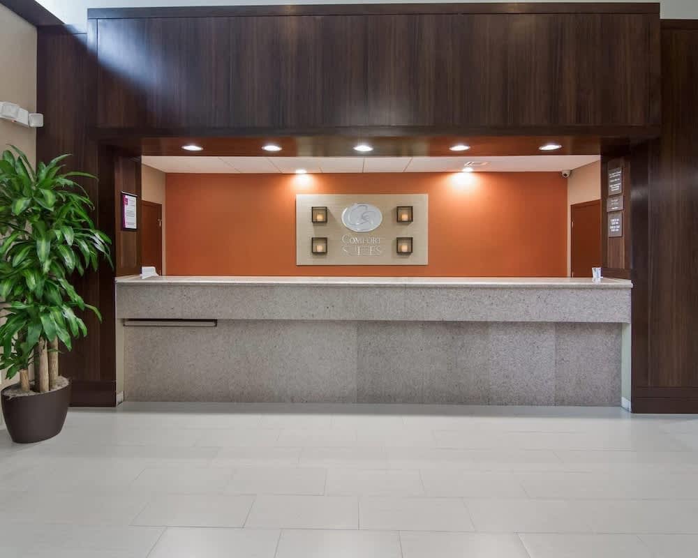 Comfort Suites Houston West at Clay Road 2