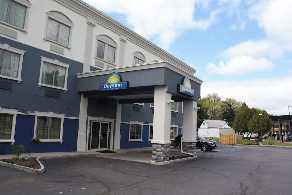 Days Inn by Wyndham Budd Lake 1