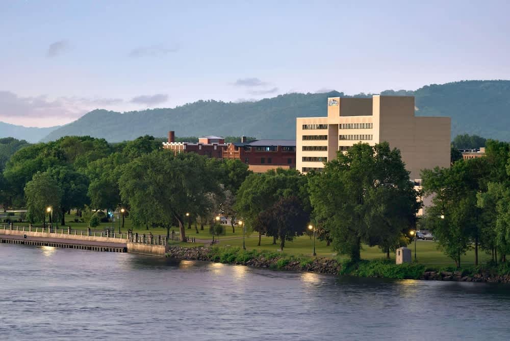 Radisson Hotel La Crosse 1