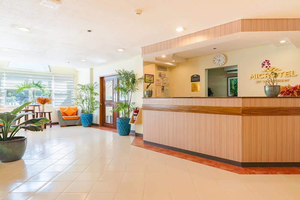 Microtel by Wyndham Tarlac 2
