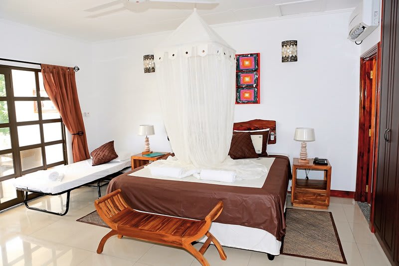 La Digue Self-Catering Apartments 2