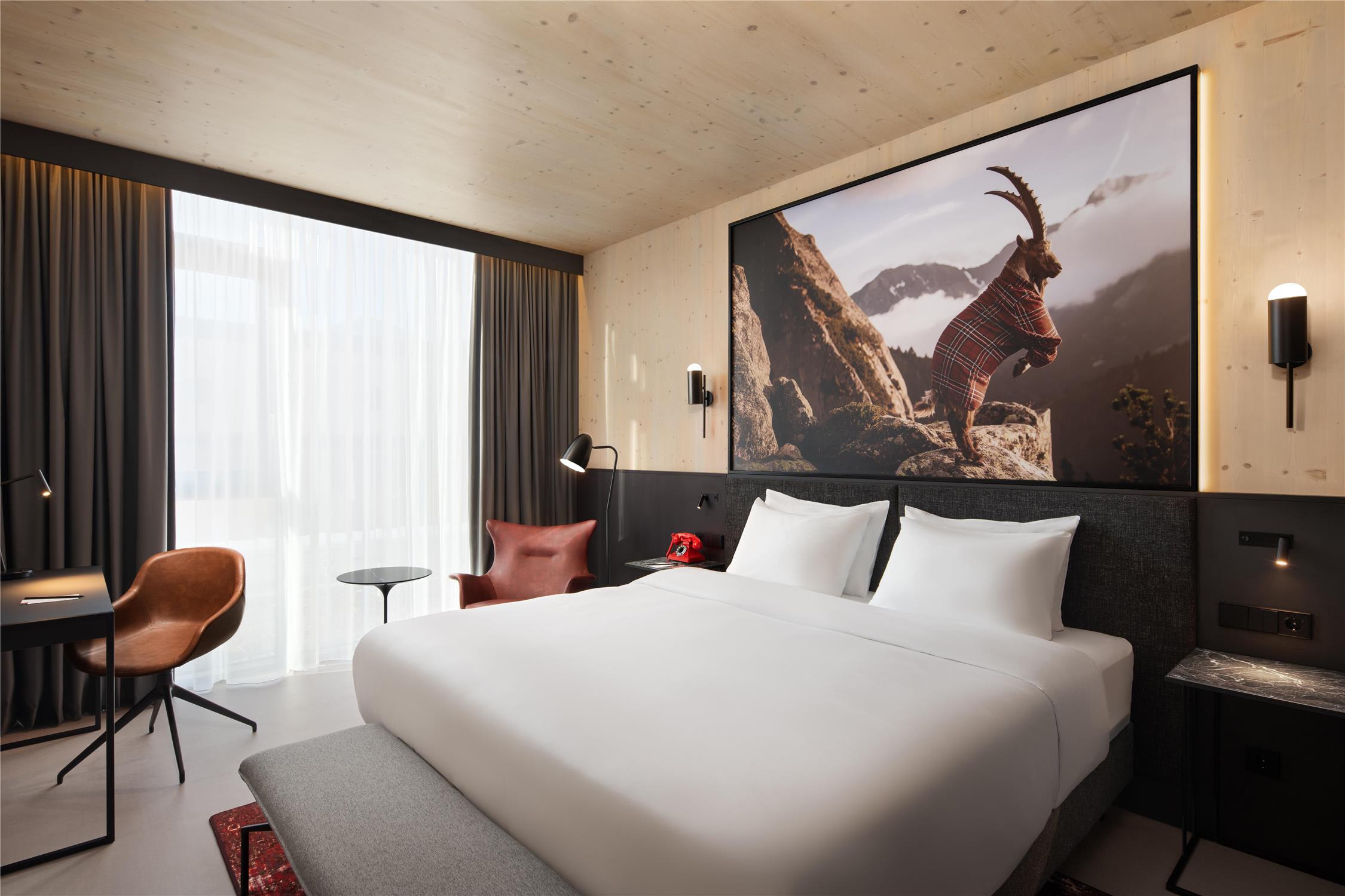 Radisson RED Innsbruck 1