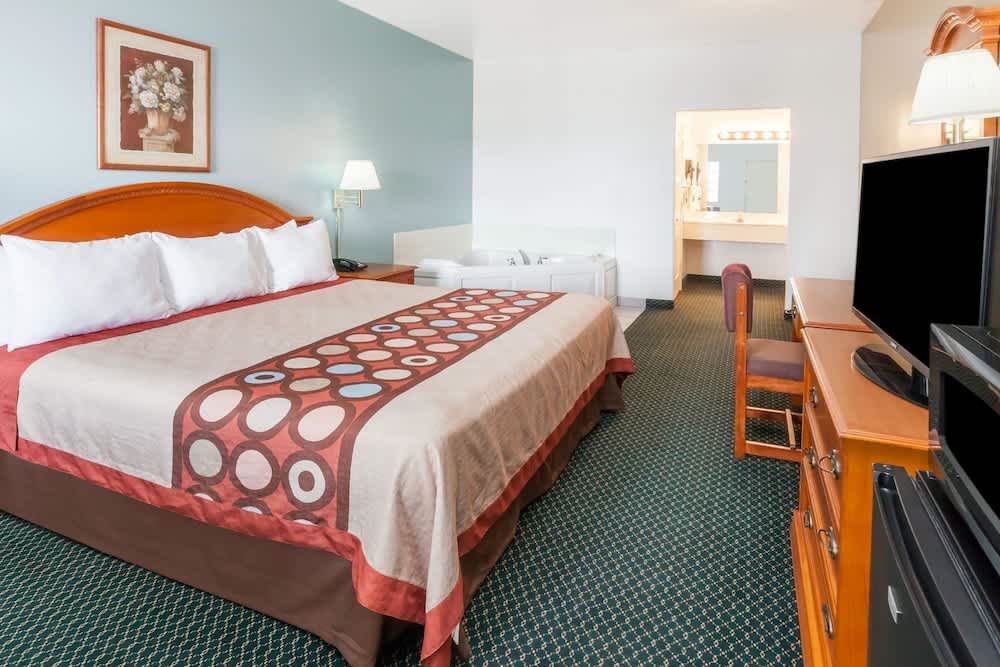 Scottish Inns & Suites Forney 2