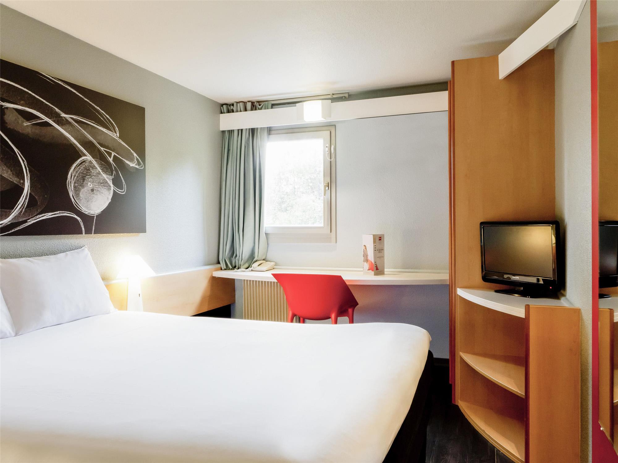 ibis Lyon Nord 2