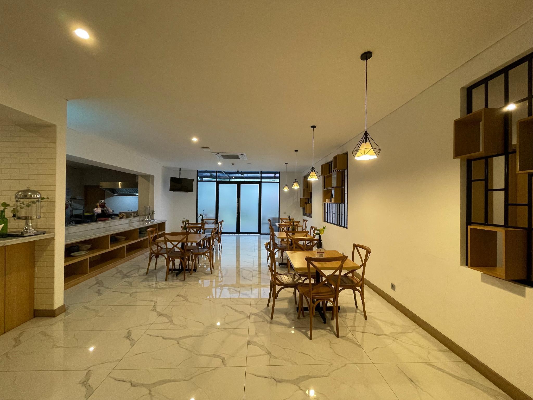 Ra Inn Kemang 1