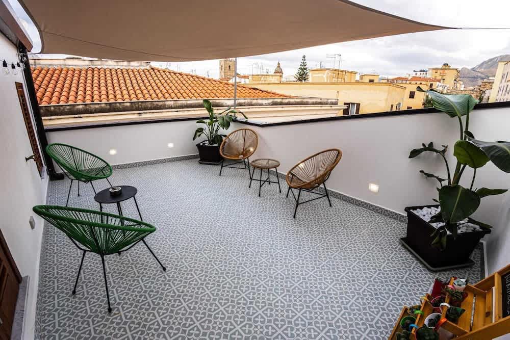 PANORMOS 91 Rooms & Terrace 1