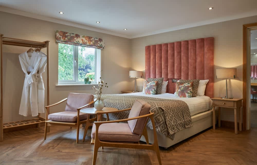 Fairlawns Hotel and Spa 1