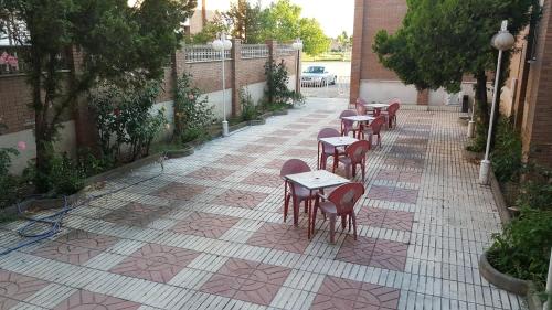 Hotel Reina Isabel 2
