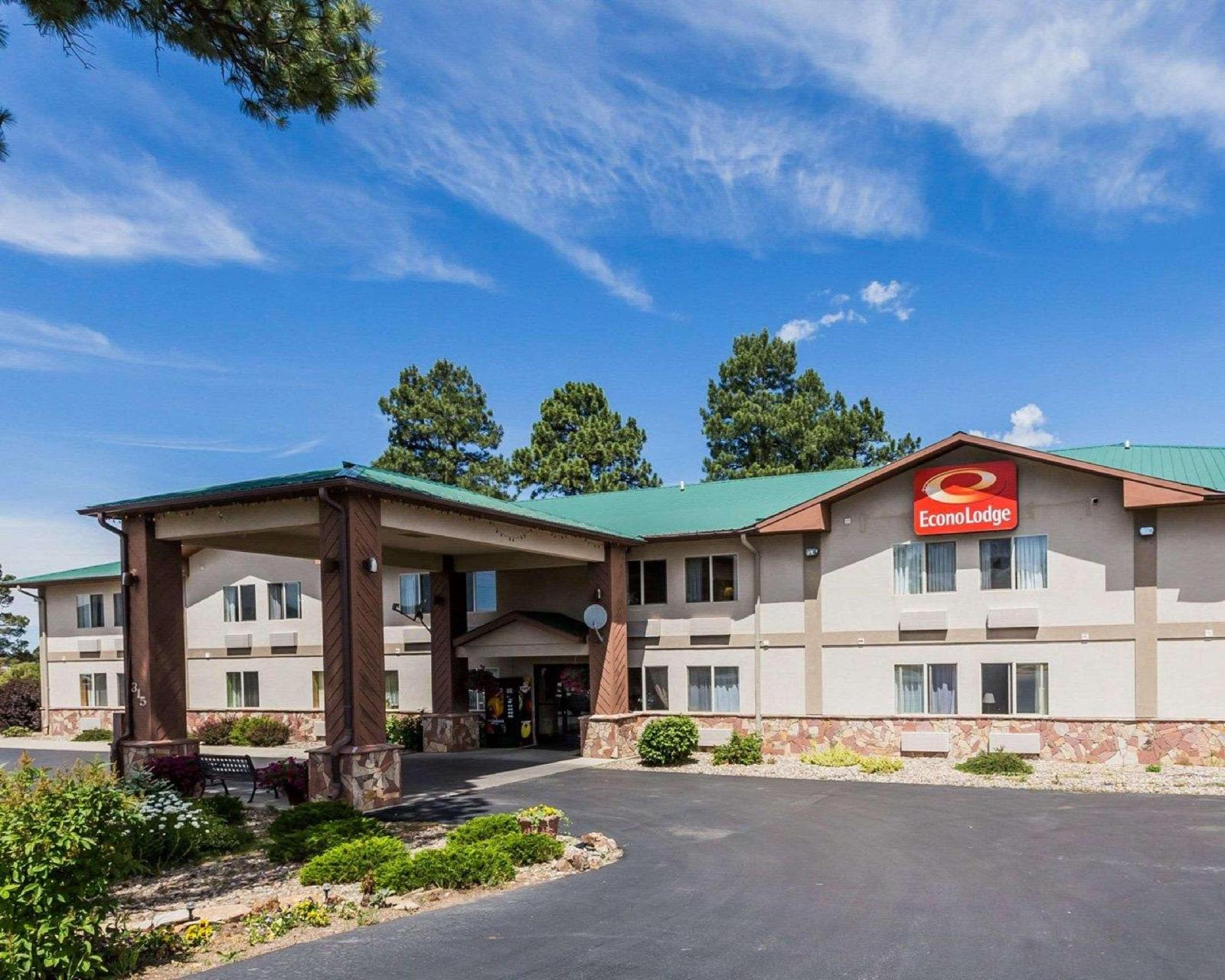 West End Lodge 1