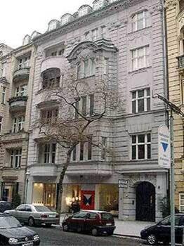 Hotel Pension Kima 1