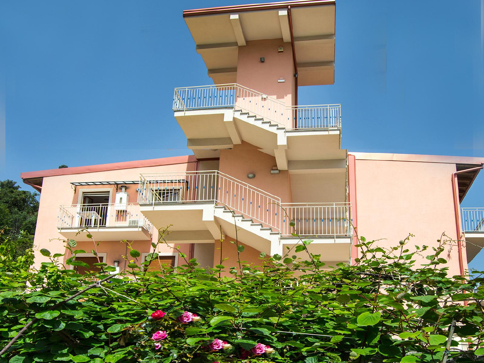 Residence Villa Mare Taormina 1