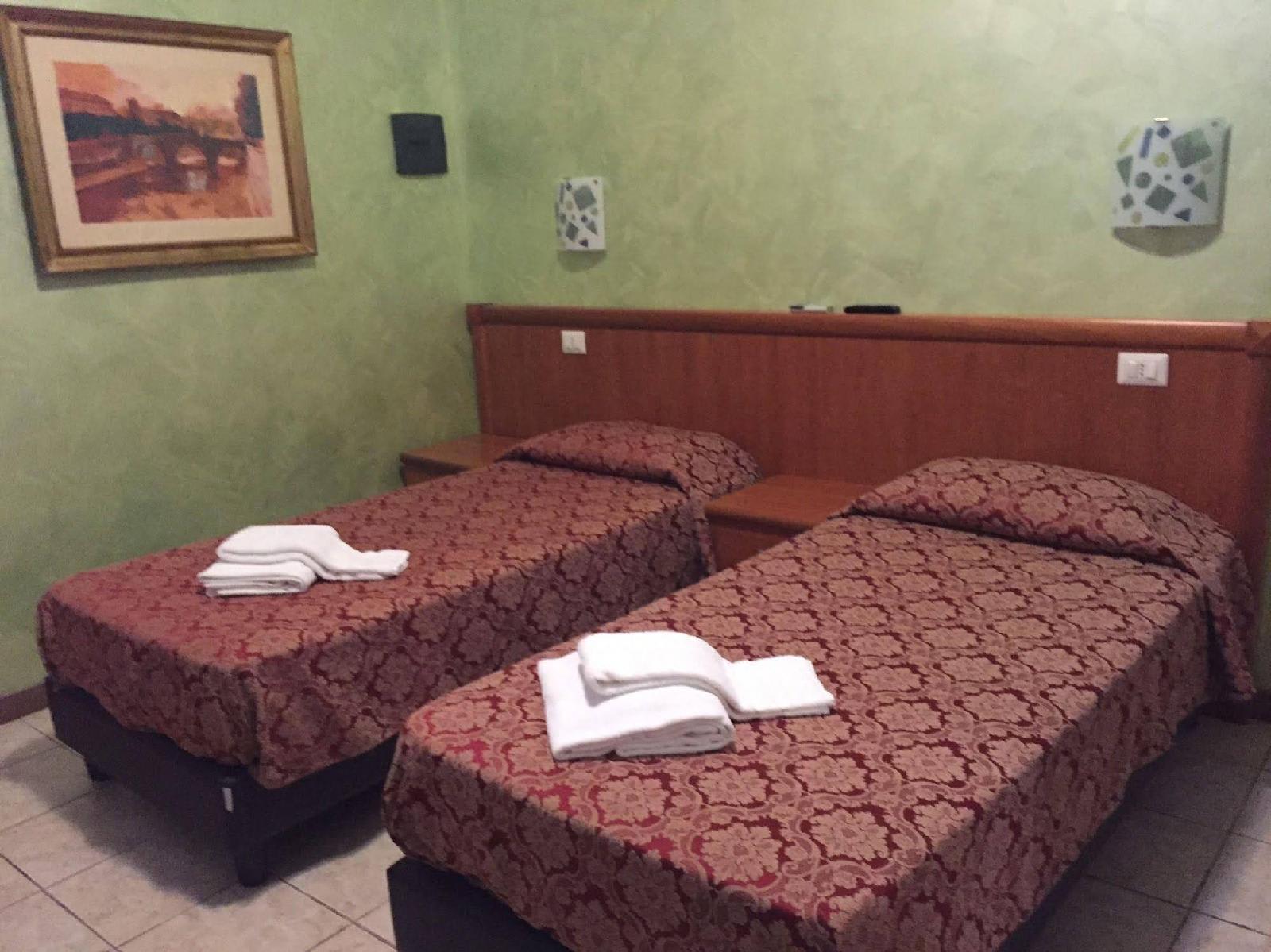 Hotel Tokyo 2