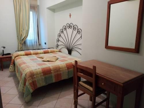 Hotel Ponte San Vittorino 1