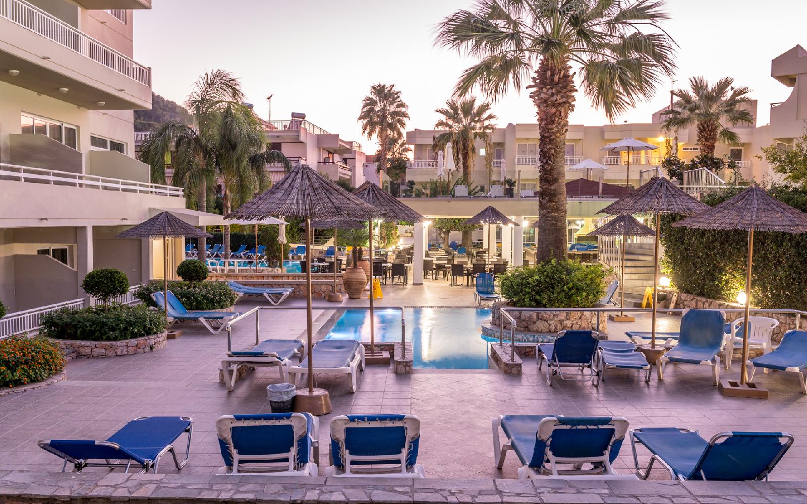 Poseidonia Hotel Apartments 2