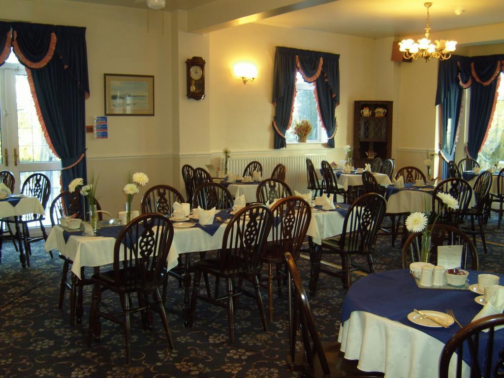 Holly Trees Hotel 2