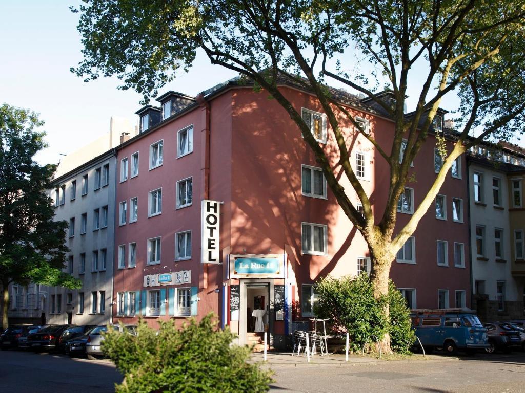 Stadt-gut-Hotel Rheinischer Hof 1