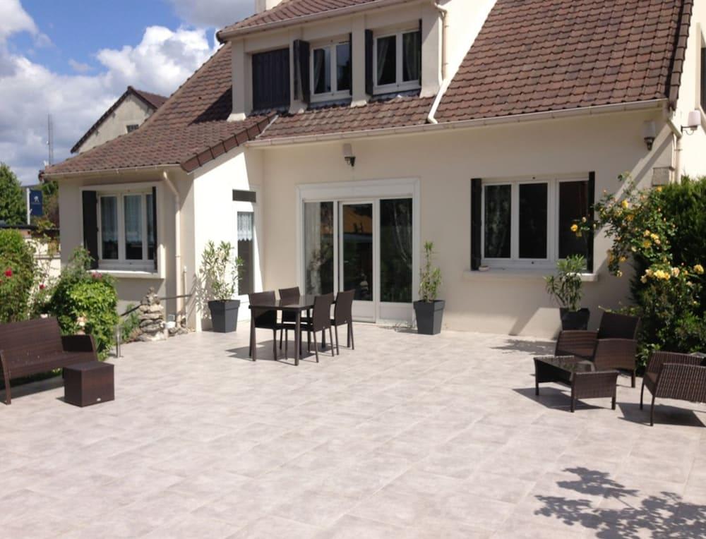Roissy Chambres 1