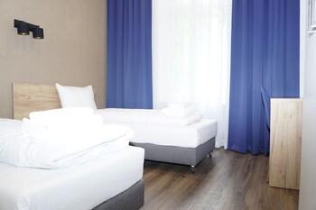Motel Blue - Minimalist Boutique Hotel 2