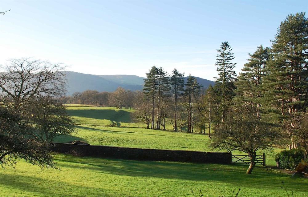 Ravenstone Lodge Country House Hotel 1