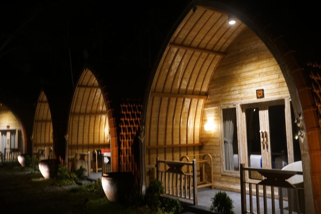 Puri Rinjani Bungalows 2