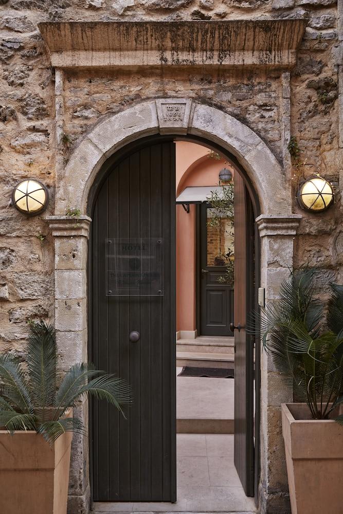 The Captain's House Boutique Hotel 2