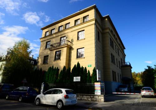 Urban Rooms--free parking-- 1