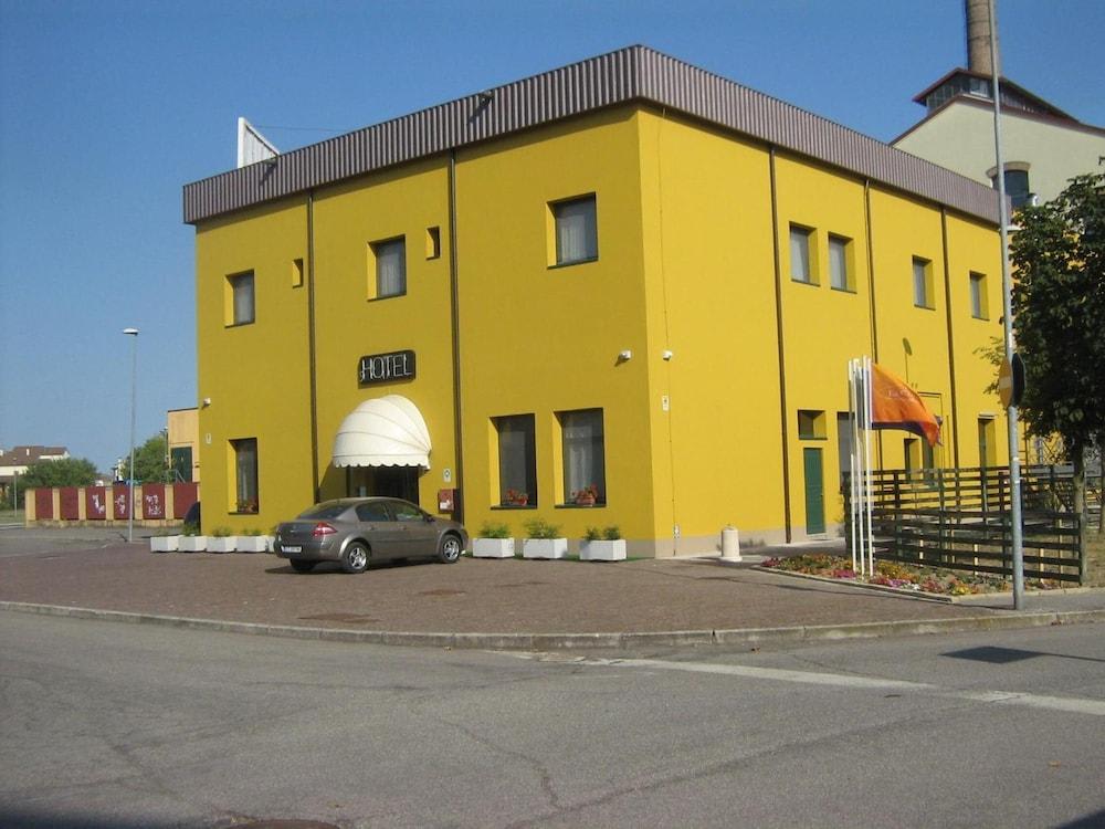 Hostiliae Ciminiera Hotel 1