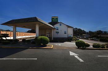 Americas Best Inns & Suites-Lincoln City 1