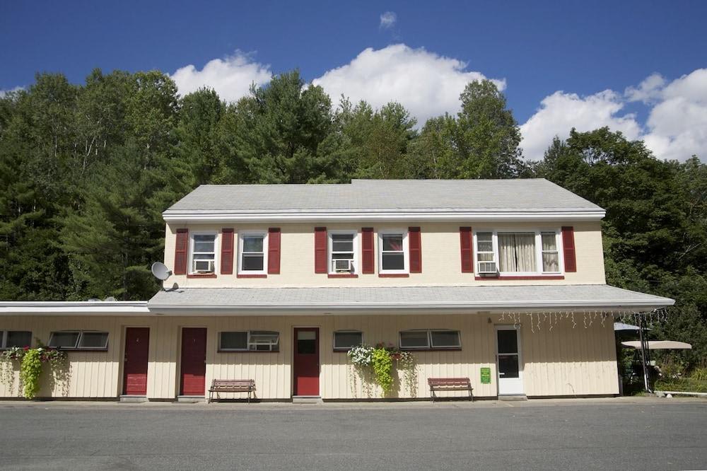 Sunset Motor Inn 1