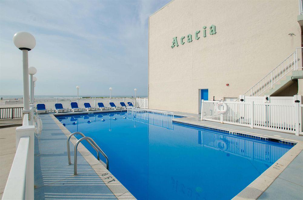 Acacia Beachfront Resort 2