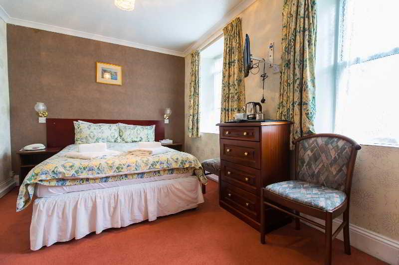 Le Chene Hotel 1