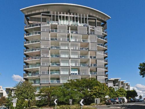 Story Apartments 2